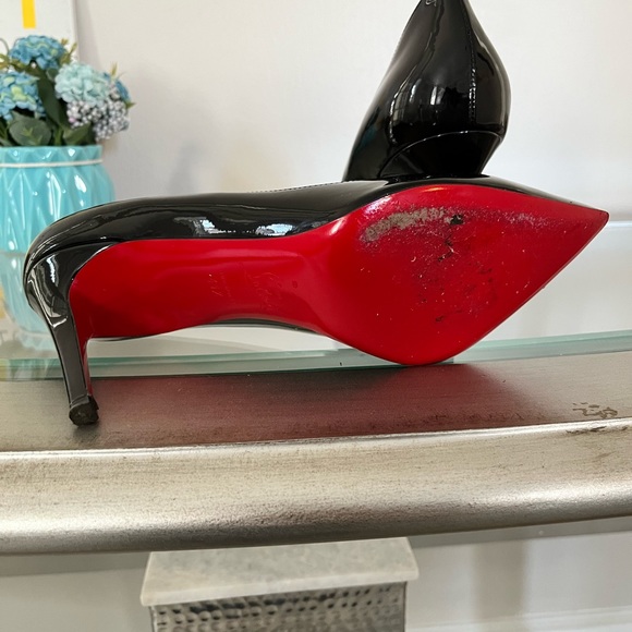 Christian Louboutin Pigalle 85 Patent Red Sole Pumps - Picture 4 of 13